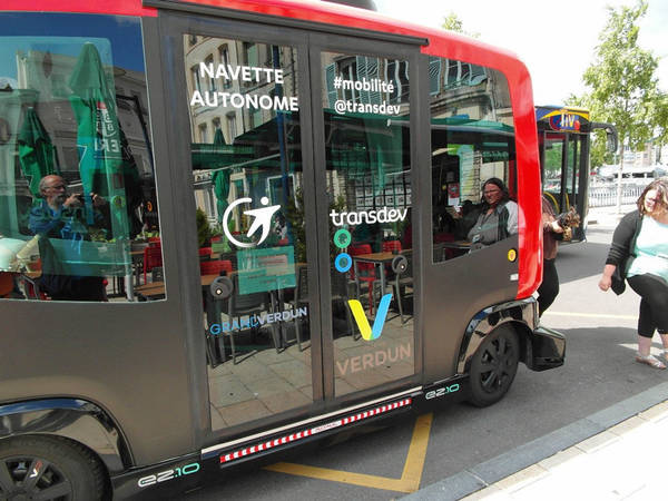 15-verdun-bus-ps 15-verdun-bus-ps